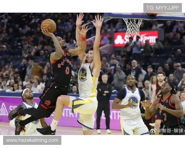 2020年勇士与猛龙的激烈对决回顾与精彩瞬间分析